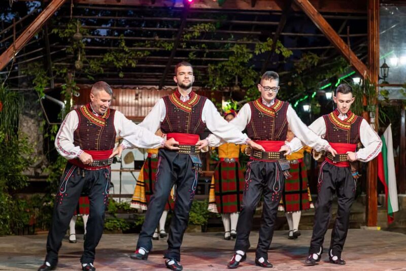 Bulgarian Village Folklore Show with Dinner - Key Points