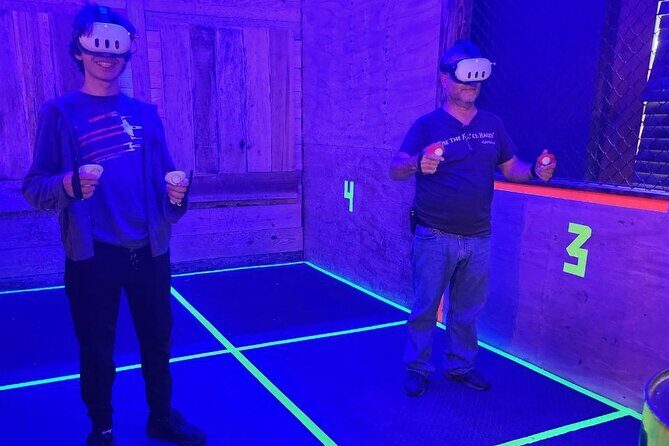 Bundle: 1 hour Axe Throwing+ 1 hour VR Escape Game - The VR Escape Challenge