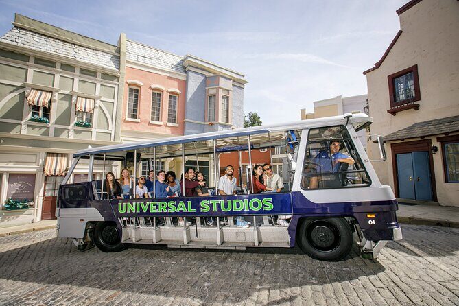 Bundle & Save: Universal Studios Entry with Hop-On Hop-Off Tour - The Experience of the Hop-On Hop-Off Bus