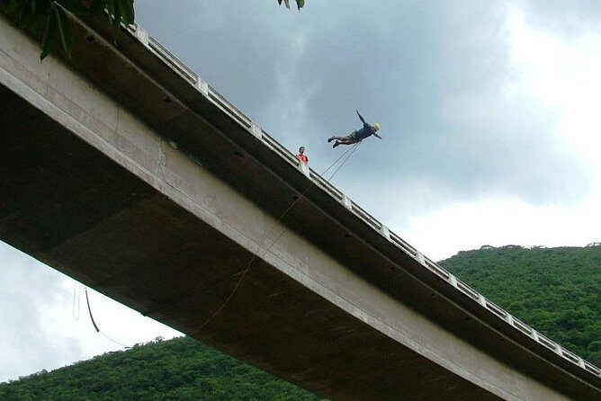 bungee jumping full day adventure in santiago de Querétaro - Who Is This Tour For?