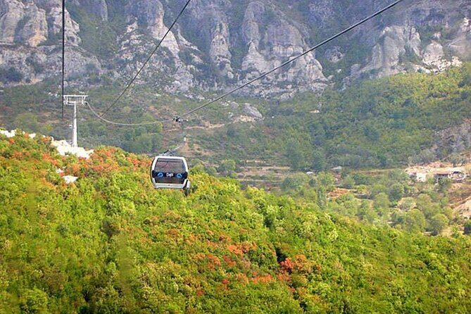Bunk'Art 1 & Dajti Cable Car: History, Heights, and a Scenic Ride - Riding the Dajti Ekspres Cable Car