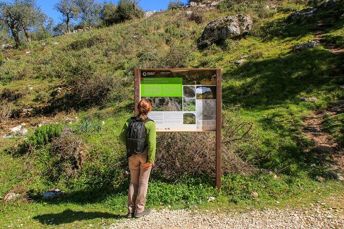 Buracas do Casmilo Private Hiking Tour from Coimbra - Key Points