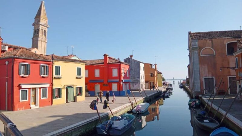 Burano & Mazzorbo: A Colorful Dream of Lace and History - Key Points