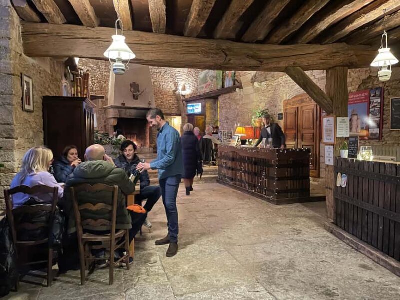 Burgundy wine tasting at Château de Savigny-lès-Beaune - Exploring the Château de Savigny-lès-Beaune Wine Experience