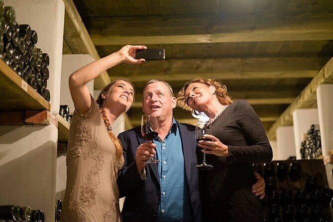 Burgundy wine tour - Private tour with professional tour guide ! - What the Reviews Say