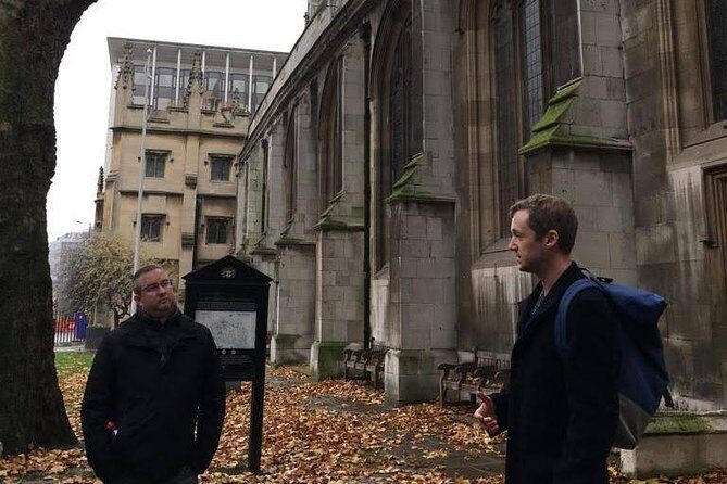 Burnings, Butchery & Black Death: A Walking Tour of London's Bloody Past - The Itinerary in Detail