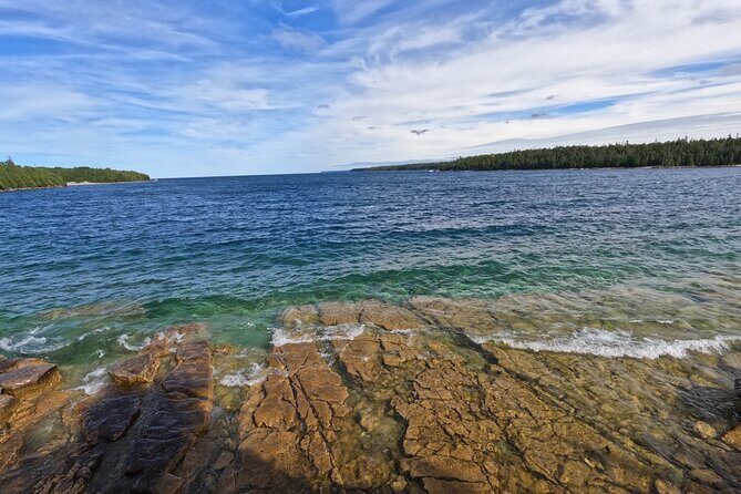 Bus to Grotto - Tobermory Flowerpot Island Cruise Bruce Peninsula - The Day Itself: What to Expect