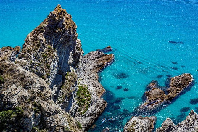By boat between the sea and the most beautiful beaches! Capo Vaticano - Tropea - Briatico - Who should consider this experience?