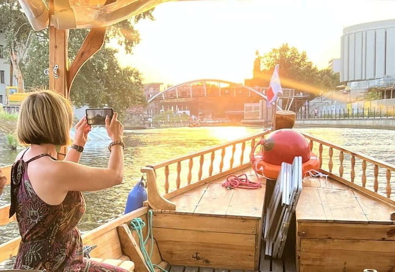 Bydgoszcz: River Cruise with local Wine and Cheese Tasting - Key Points