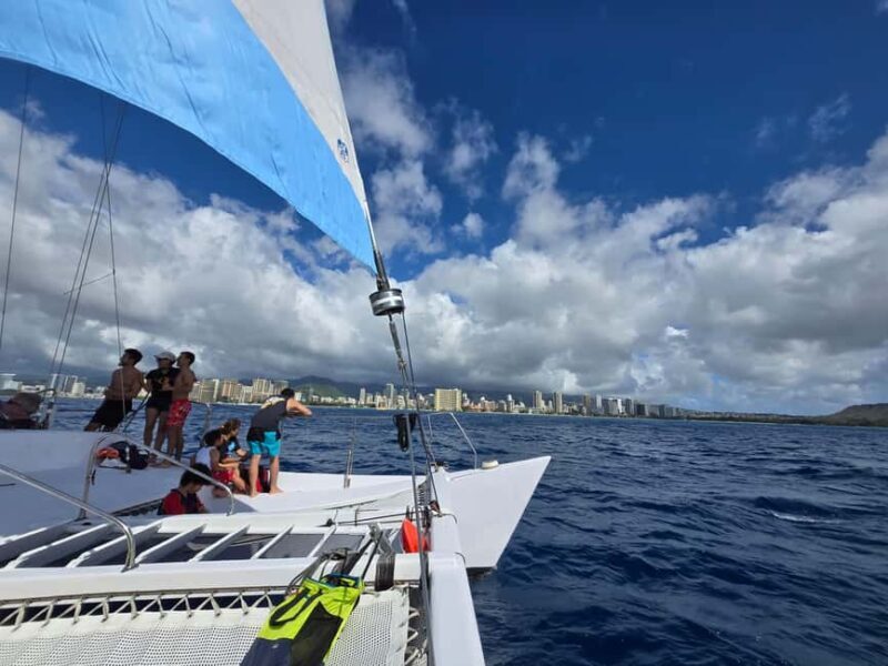 BYOB Weekend Sightseeing Sail towards Diamond Head - Quick Intro