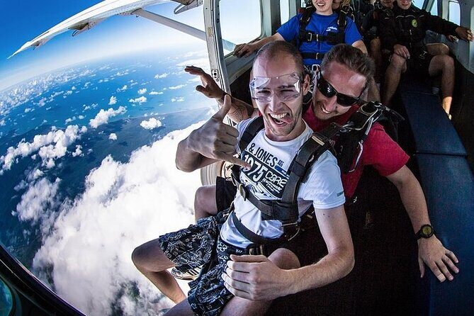Byron Bay: Tandem Skydive Experience - The Real Reviews: What Travelers Say