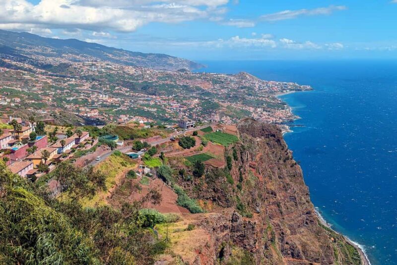 Cabo Girão Skywalk in 3h: Private Jeep Experience + C. Lobos - Hidden Wonders and Optional Cable Car