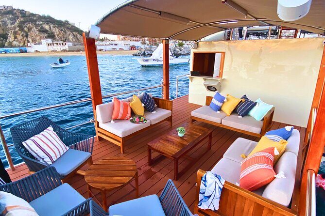 Cabo Private Catamaran, Chill Experience with Sup and float mat - What to Expect on This Cabo Private Catamaran Tour