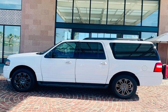 Cabo Private Transportation Airport to Cabo San Lucas Pacific Side, Nobu Hard Rock - The Details: What to Expect from This Private Transfer