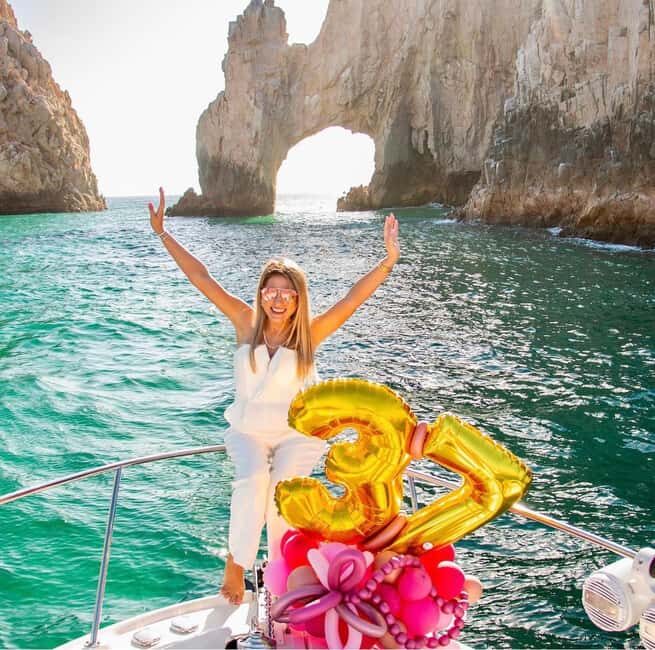 Cabo Private Yacht Cruise with Snorkeling and Swim Stop - The Vessel and Its Comfort