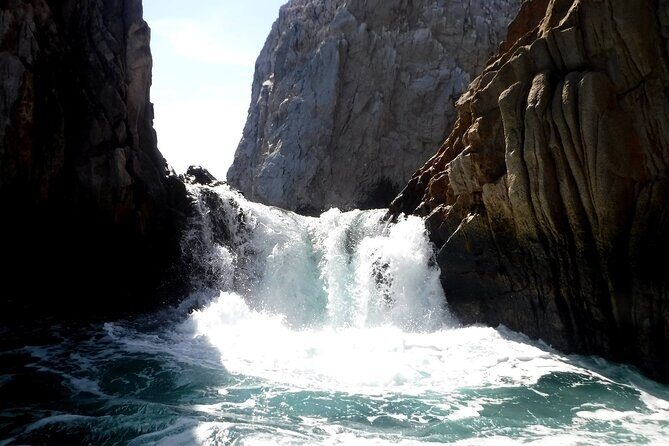 Cabo San Lucas City Tour And Arch Glass Bottom Boat Ride - A Closer Look at the Itinerary