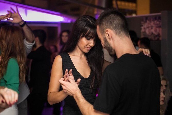 Cabo San Lucas Salsa Lovers Dance Experience - Key Points