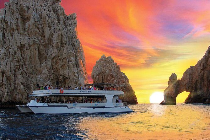 Cabo San Lucas Sunset Dinner Cruise with Open Bar - An Honest Look at the Cabo Sunset Dinner Cruise