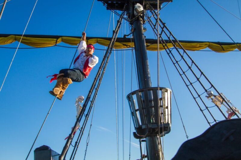 Cabo San Lucas: Sunset Pirate Ship Cruise with Dinner Show - Setting the Scene: The Experience in Detail