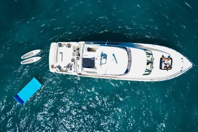 Cabo Yacht: Mexican Food, Premium Open Bar & Ocean Adventures - A Closer Look at the Cabo Yacht Experience