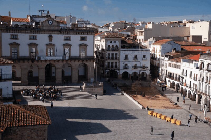 Cáceres: City Highlights Walking Tour with Local Guide - What to Expect from the Tour