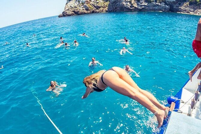 Cadaqués Swimming Adventure - Key Points