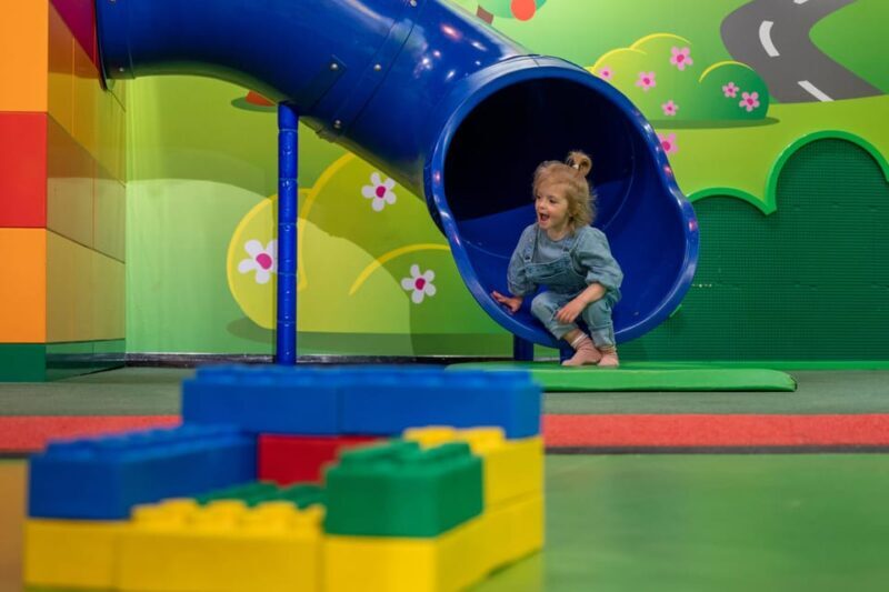 Cadbury World & LEGOLAND Discovery & Warwick Castle - Key Points