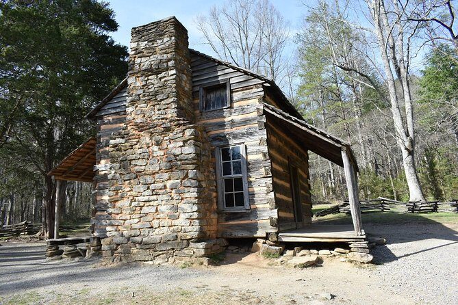 Cades Cove Sightseeing Bus Tour from Pigeon Forge - What to Expect on the Tour