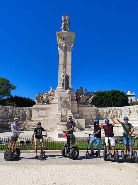 Cadiz: 1.45H Guided Segway/eScooters/EBikes for Big Groups - Key Points