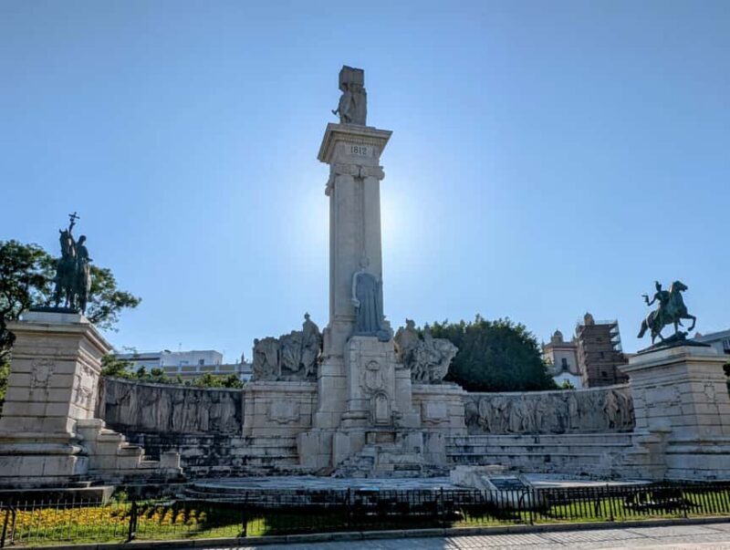 Cádiz: 90-Minute Essentials Walking Tour with Local Guide - The Value of a Guided Tour