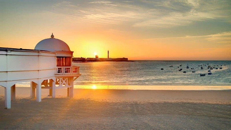 Cadiz: Private Tour with Wine Tasting - Key Points