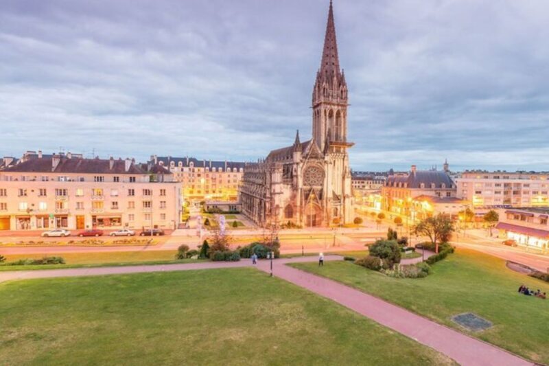 Caen: Private custom tour with a local guide - FAQ