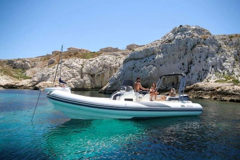 Cagliari: 3-Hour Luxury Boat Tour with Snorkeling - What Makes This Tour Stand Out