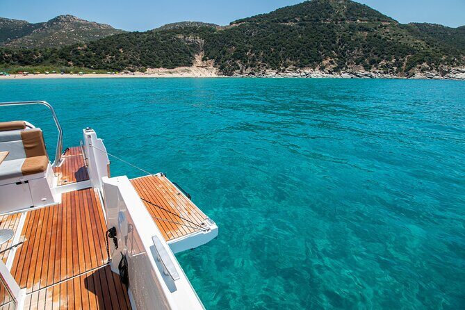 Cagliari 3 Hours Luxury Motorboat Tour - Wine and Snorkeling - The Practical Side: Cost, Comfort, and Considerations