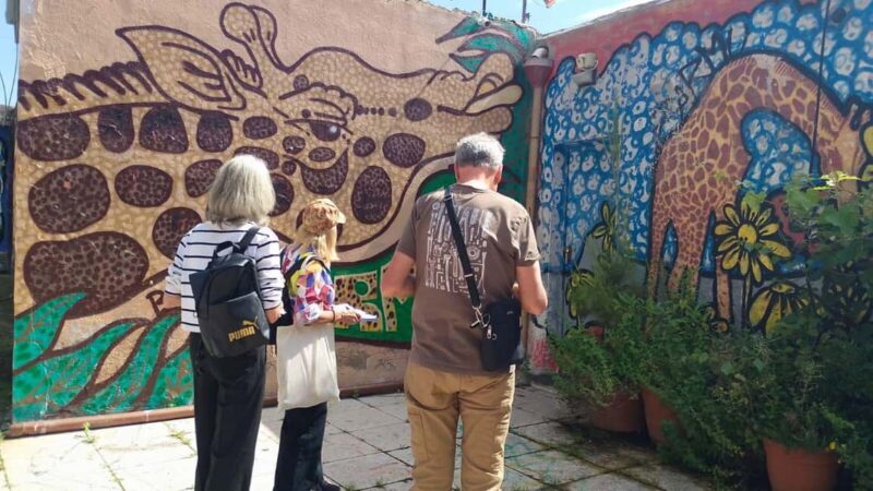 Cagliari: Italian lesson in the Villanova neighbourhood - A Walk Through Cagliari’s Villanova District