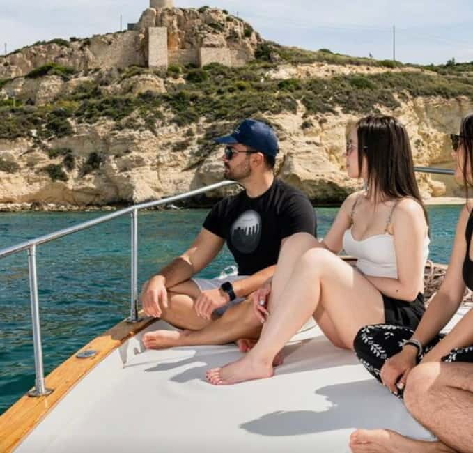 Cagliari la dolce vita escursione in catamarano - FAQ