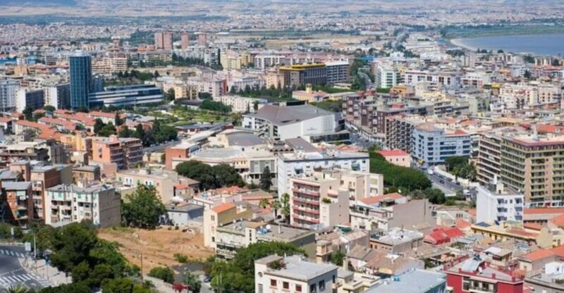 Cagliari: Private custom tour with a local guide - Key Points