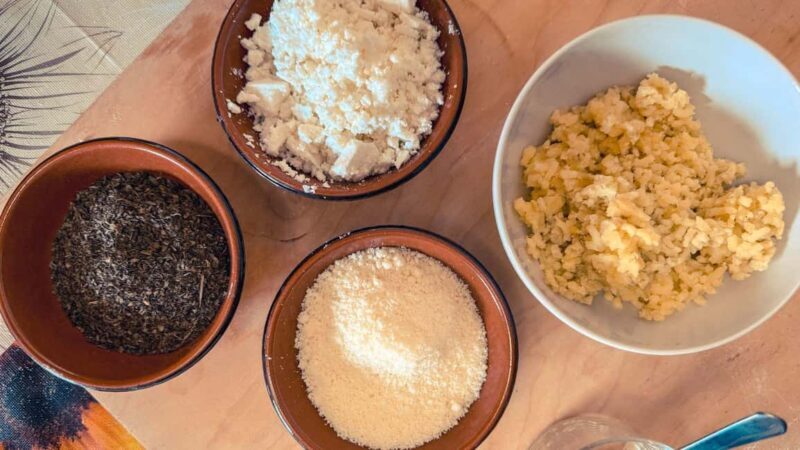 Cagliari: Sardinian Cooking Class with Meal and Drinks - Key Points