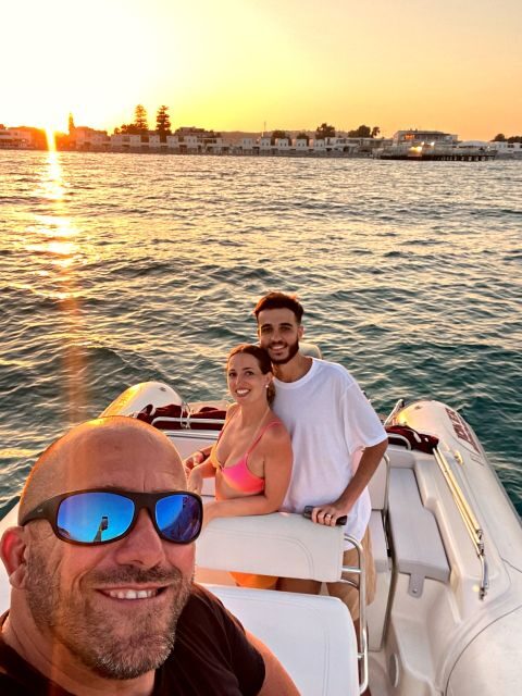 Cagliari: tour Sunset snorkeling con aperitivo - The Boat & Equipment