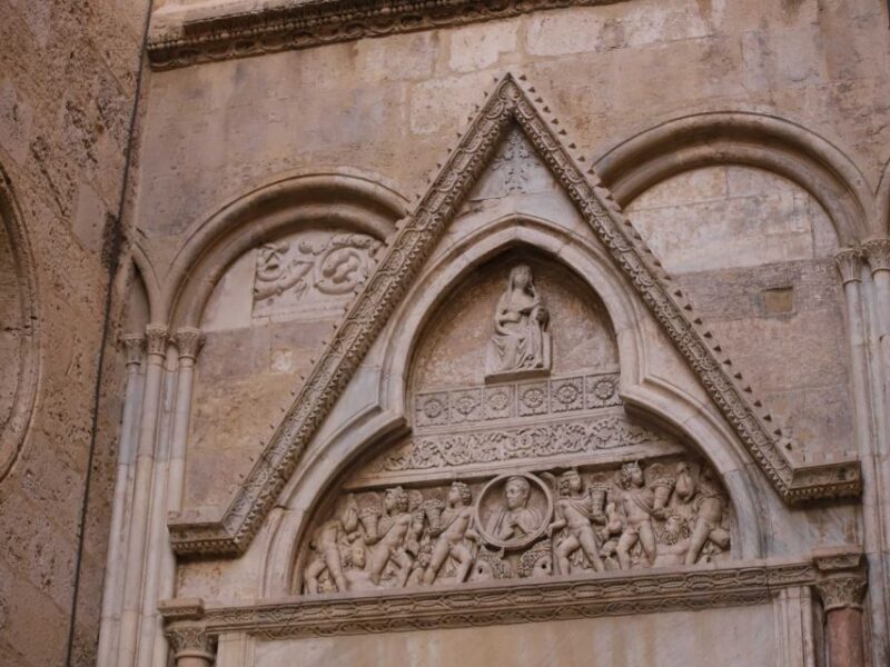 Cagliari: walking tour through the alleys of Castello - FAQs