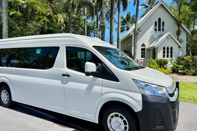 Cairns Airport to Port Douglas Shared Shuttle - The Experience in Detail