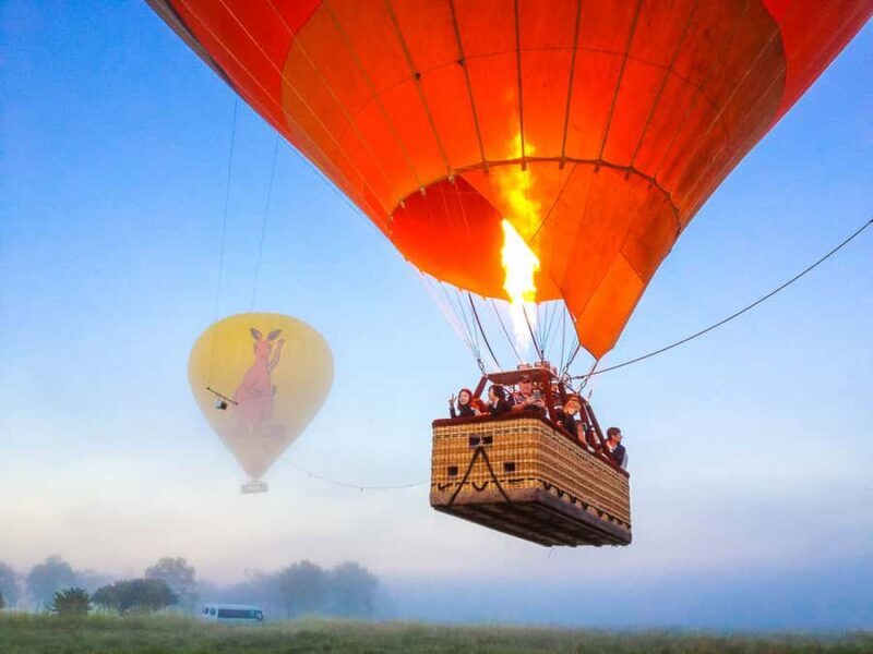 Cairns: Hot Air Balloon Flight with Transfers - Key Points