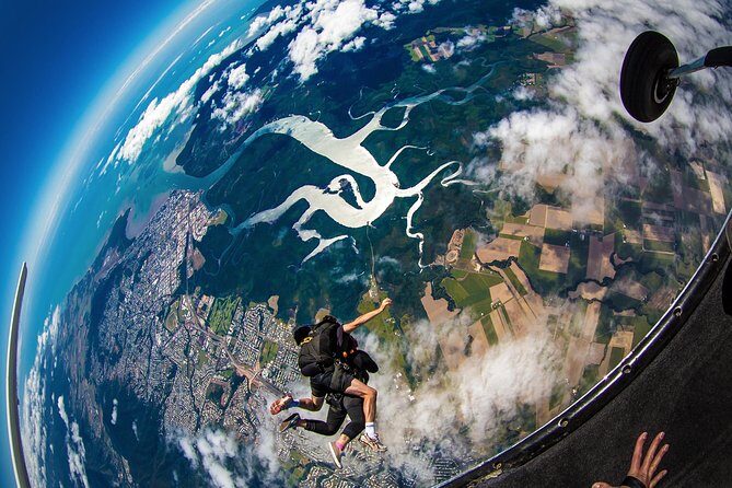 Cairns: Tandem Skydive Experience over Reef & Rainforest - FAQs