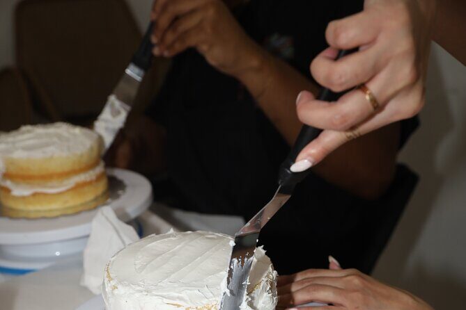 Cake Decorating in Houston - What This Cake Decorating Class in Houston Is All About