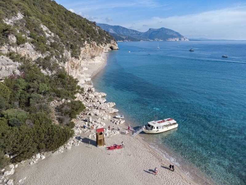 Cala Gonone: Boat ride to Cala Luna beach - The Verdict