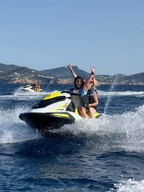 Cala Salada: 30-Minute Jet Ski Experience - Whats Included and Whats Not?