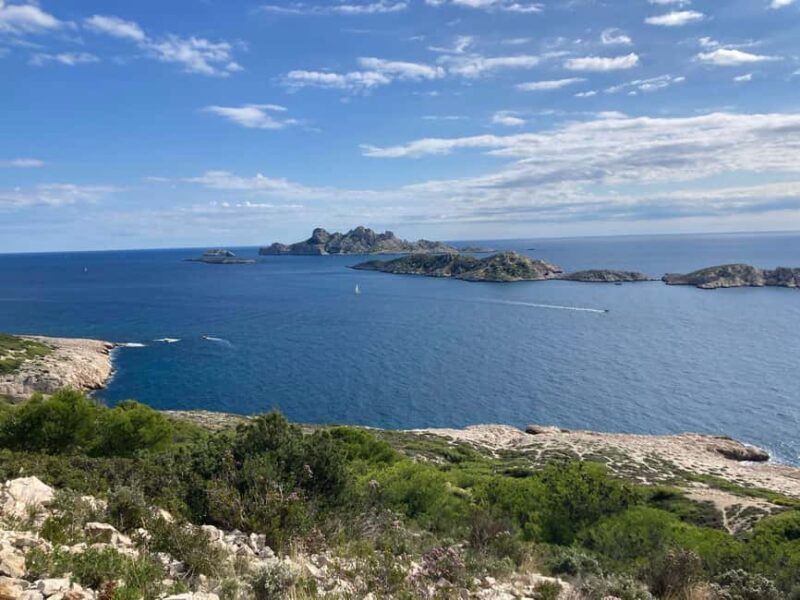 Calanques Ridge Trek with Panoramic Mediterranean Views - The Ridge and Coastal Descent: Two Different Perspectives