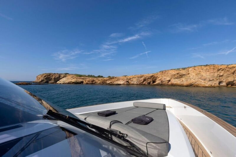 Caldera Private Cruise with Luxury Fjord 52 Motor Yacht - An Inside Look at the Caldera Private Cruise Experience