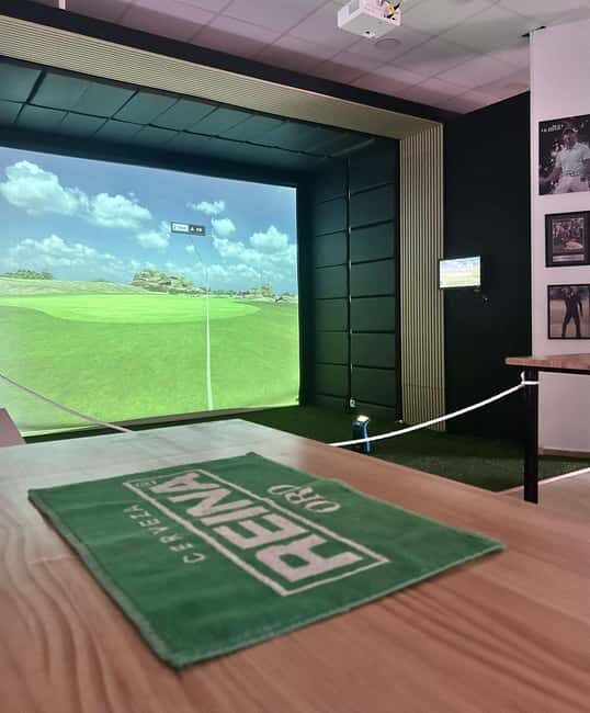 Caleta: Golf Simulator Experience with Drinks - The Sum Up