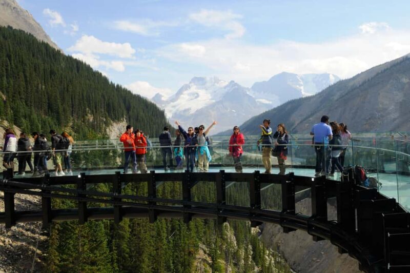 Calgary/Canmore/Banff: Columbia Icefield Glacier Day Tour - What to Expect on the Tour